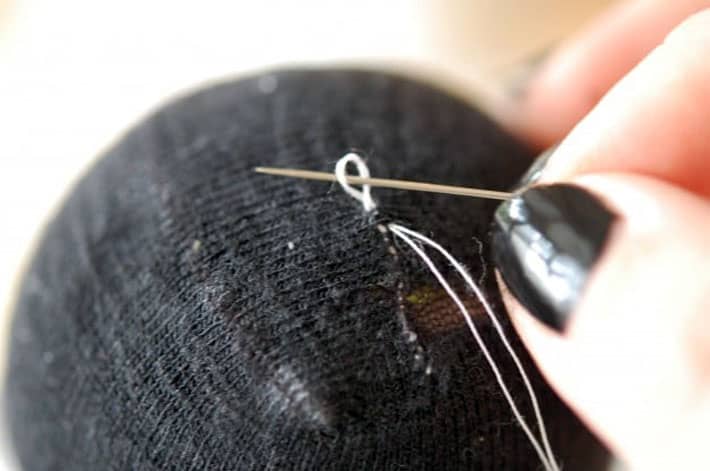 Sock Darning: How to Darn Your Socks — Collingwood-Norris